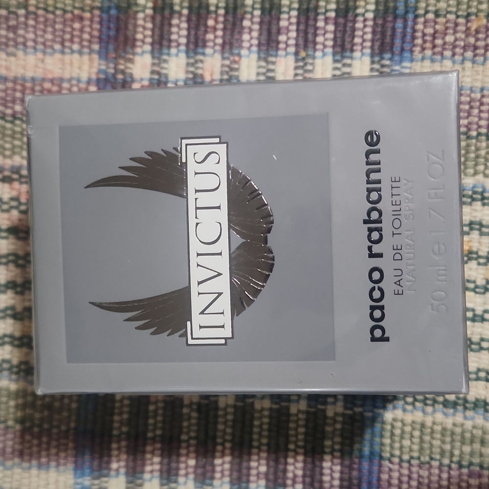 Poco Rabanne Invictus - Picture 1 of 3